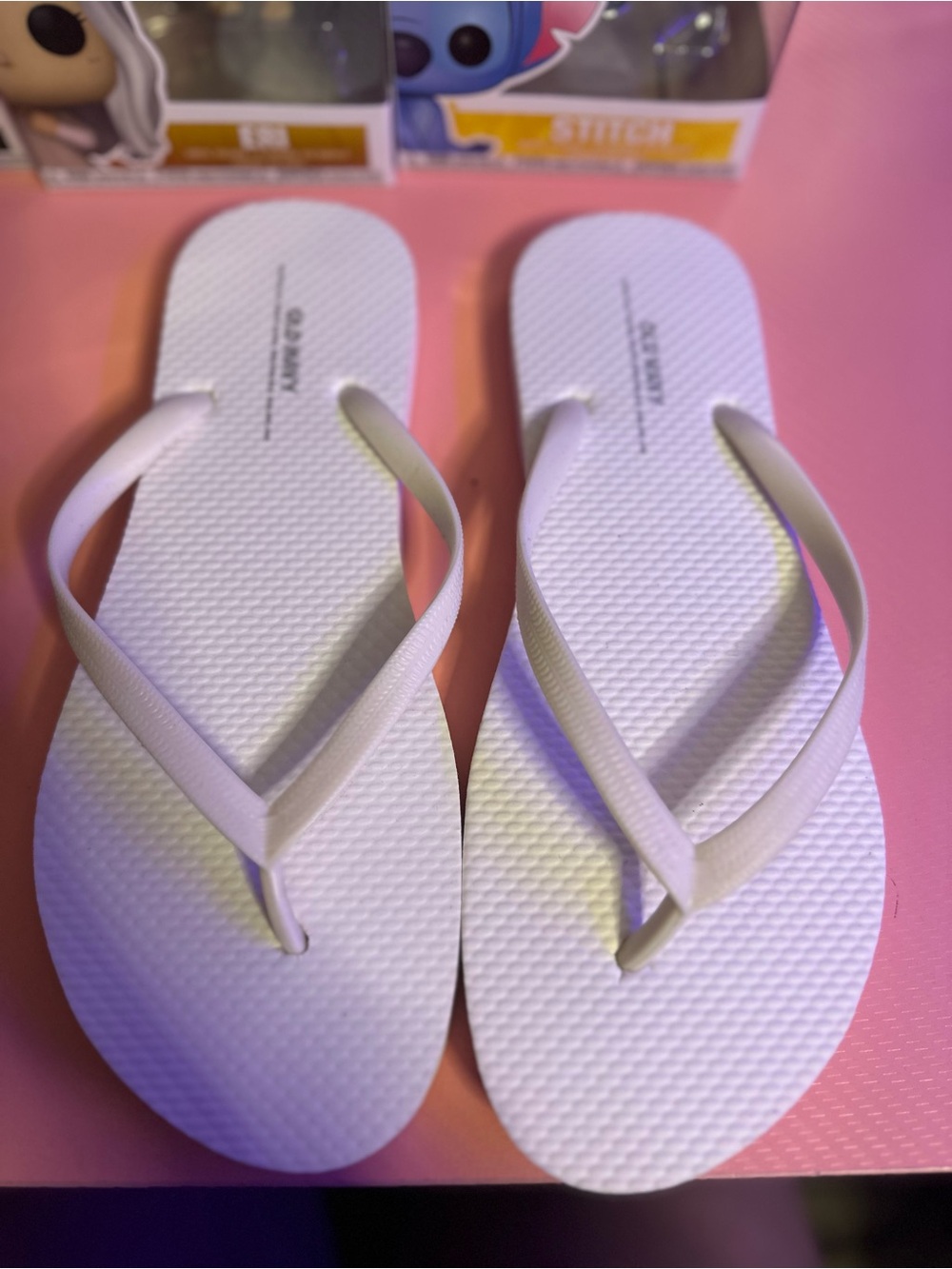 Old Navy White Women's Flip Flop Sandals